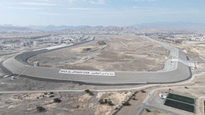 Wadi Al Jifnain Dam in Oman